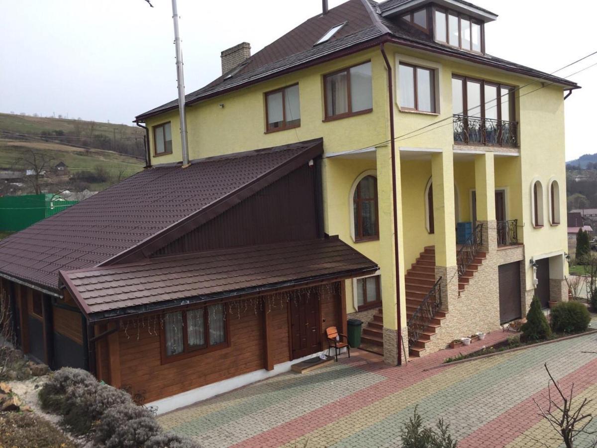 Апартаменти На Підгірній Volovets Exterior foto